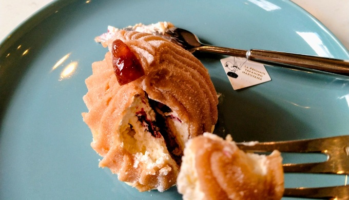 真っ二つのモンブラン